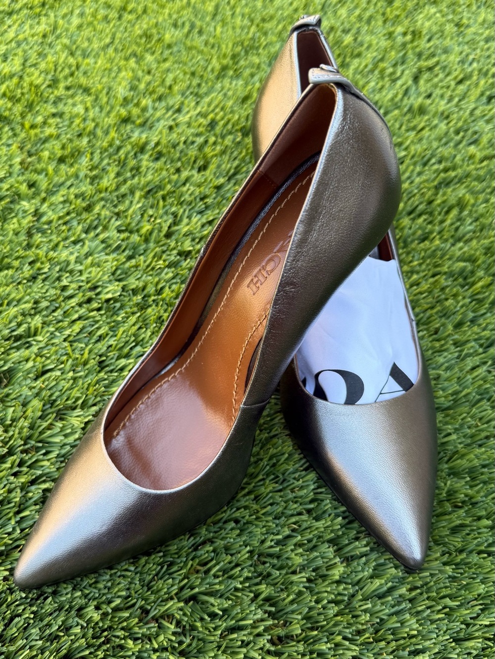 Coach Fawna Metallic Pewter Leather Pumps Size 8.5 NWOT